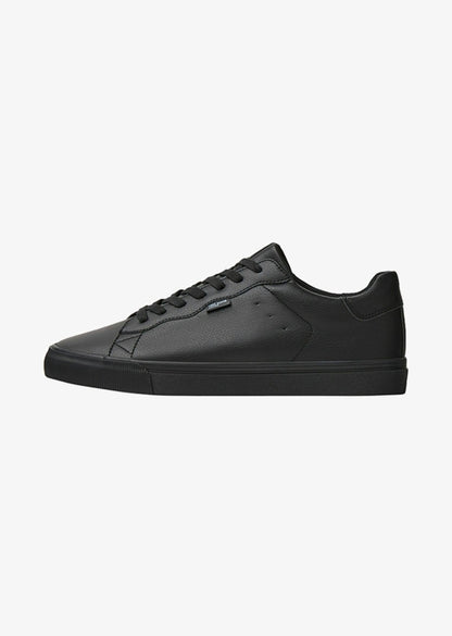 BERSHKA,  baskets basses,  black